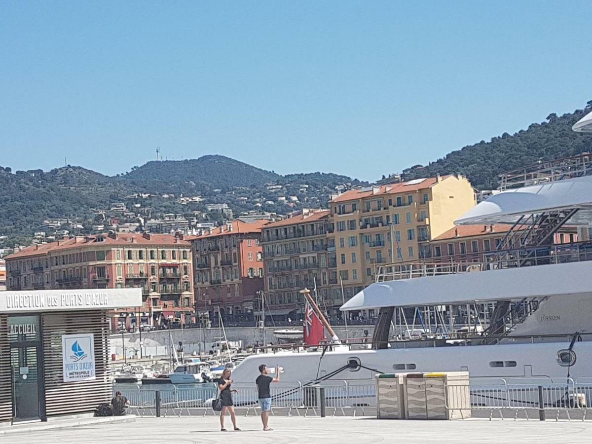 Les Palmiers A 700M De La Mer Nizza Esterno foto